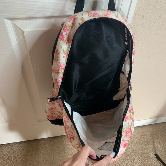 Neff Floral Backpack - Picture 4 of 6